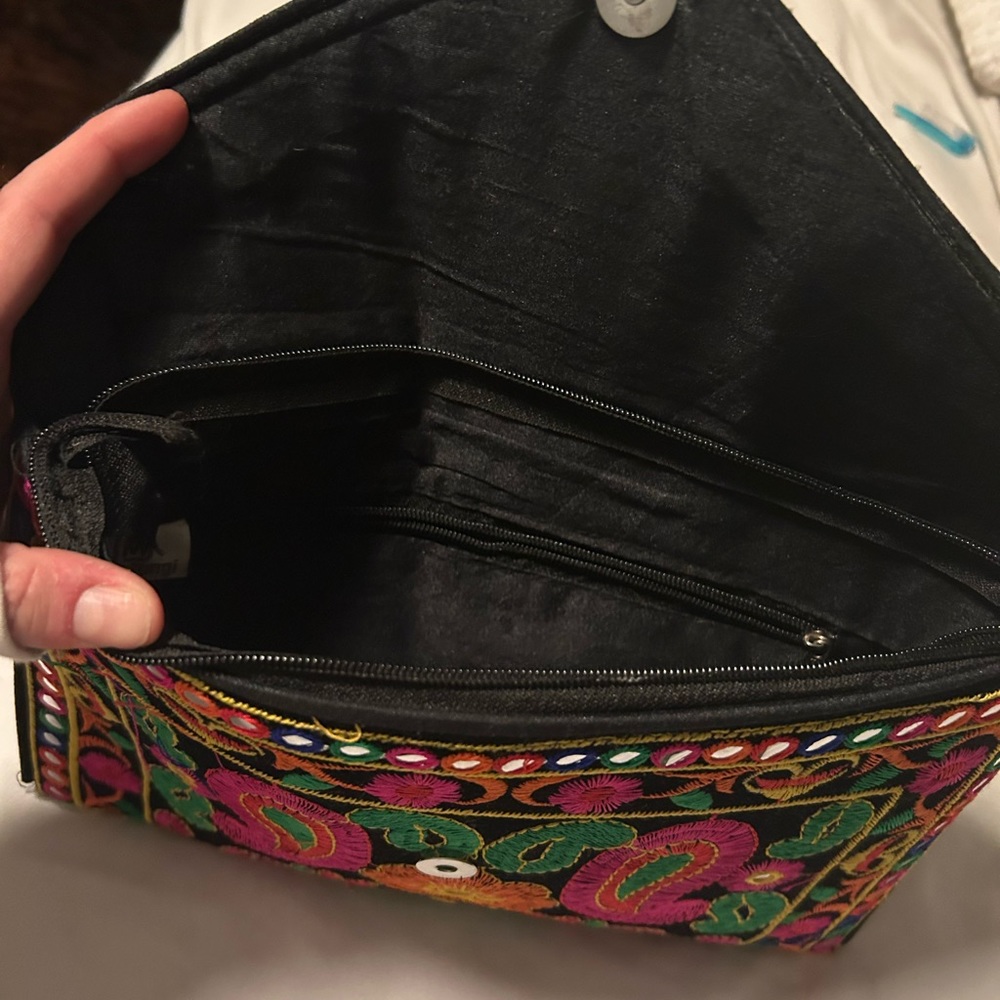 Colorful clutch - Picture 3 of 4